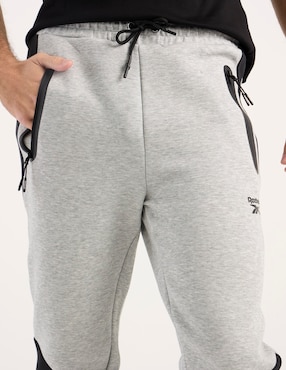 Jogger skinny Reebok estampado bloques de color con bolsillos para hombre